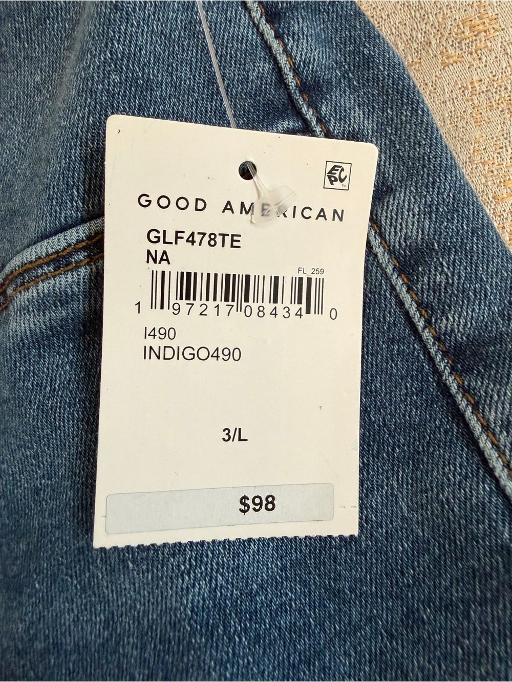 Good American Power Stretch Pull-on Flare Pants - Picture 8 of 8